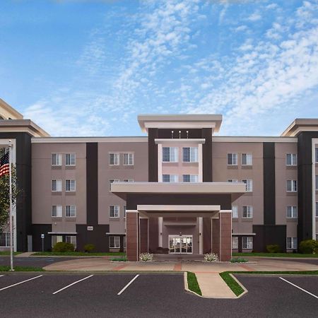 La Quinta By Wyndham Columbus - Edinburgh Hotel Exterior photo